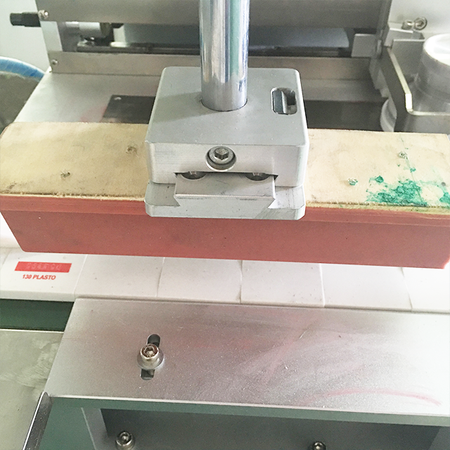 橡皮擦全自动移印机（HX-XP1）